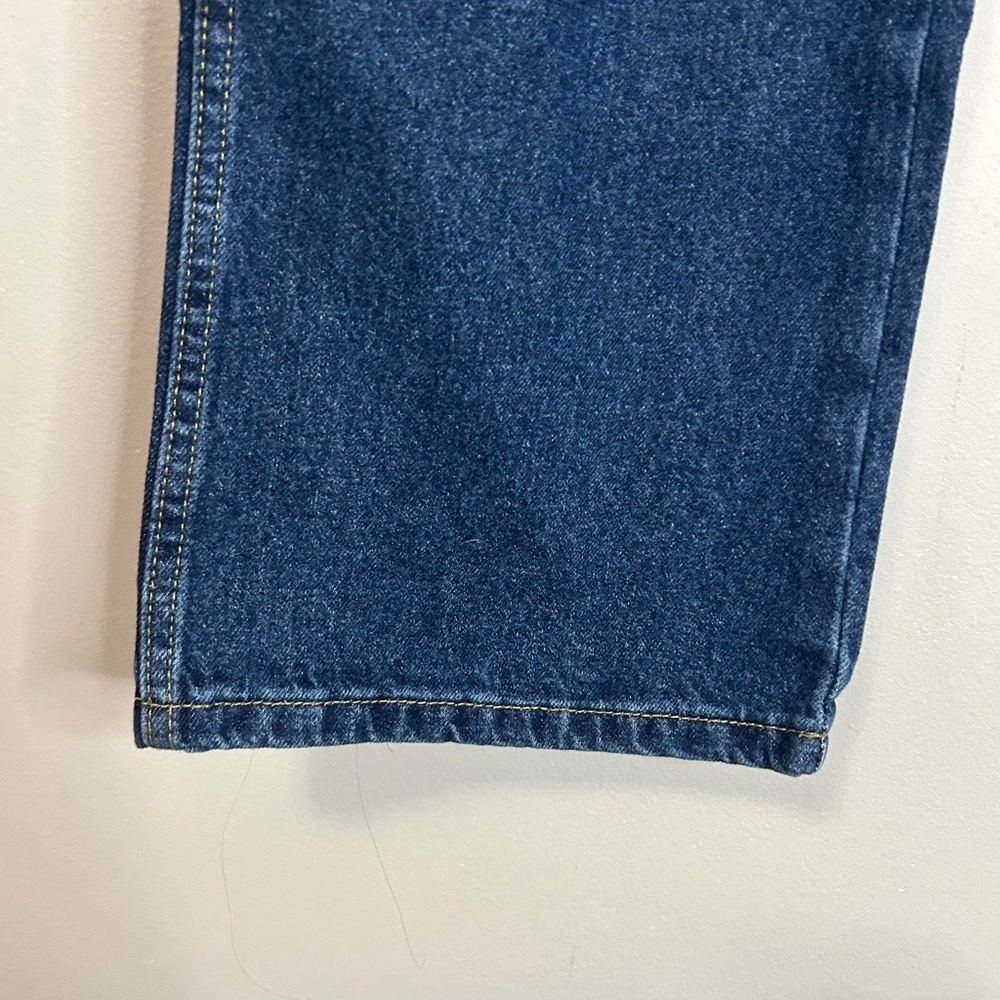 NWT Cabela’s Men's Classic Fit Blue Jeans, Size 32x32 - Picture 2 of 7